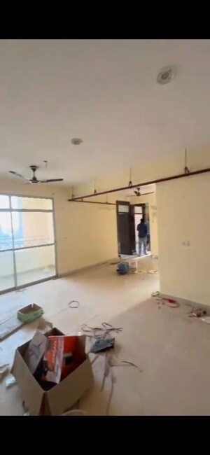 3 BHK Apartment For Rent in Kbnows Apartment, Sector 16 Greater Noida