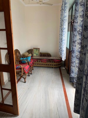 Bedroom in 1.5 BHK Builder Floor at Gomti Nagar – for Rent