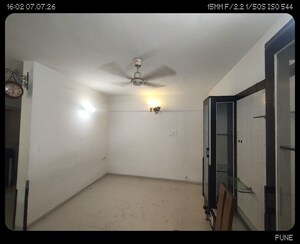 Room in 2 BHK Apartment at Shreeyash Shree Woods, Dhanori – for Rent