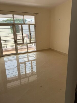 3.5 BHK Villa For Rent in Sushant Golf City