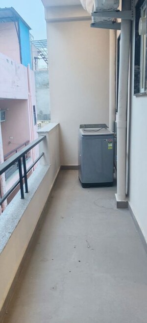 Balcony in 1 BHK Builder Floor at Sector 42 – for Rent