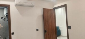 Room in 1 BHK Builder Floor at Sector 42 – for Rent