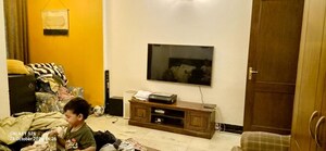 Furnished Amenities in 3 BHK Builder Floor at Kalkaji – for Sale