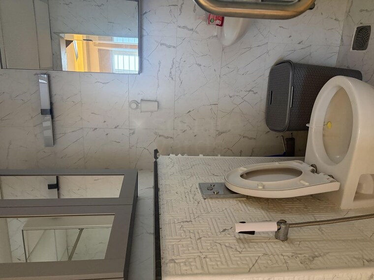 Bathroom, vasavi-gp-trends 2 Bedroom 1106 Sq.Ft. Apartment In Nanakramguda Hyderabad 10790323