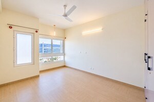Room in 2 BHK Apartment at Karle Vario Homes, Hebbal – for Rent