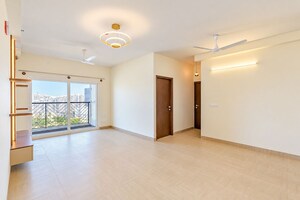 Room in 2 BHK Apartment at Karle Vario Homes, Hebbal – for Rent