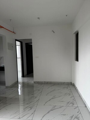 Room in 2 BHK Apartment at Raymond Ten X Habitat, Pokhran Road No Two – for Rent