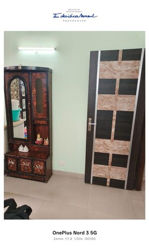 Room in 3 BHK Apartment at Vasu Fortune Residency, Raj Nagar Extension – for Rent