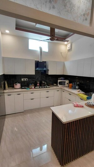 Kitchen in 3 BHK Independent House at Krishna Nagar – for Rent