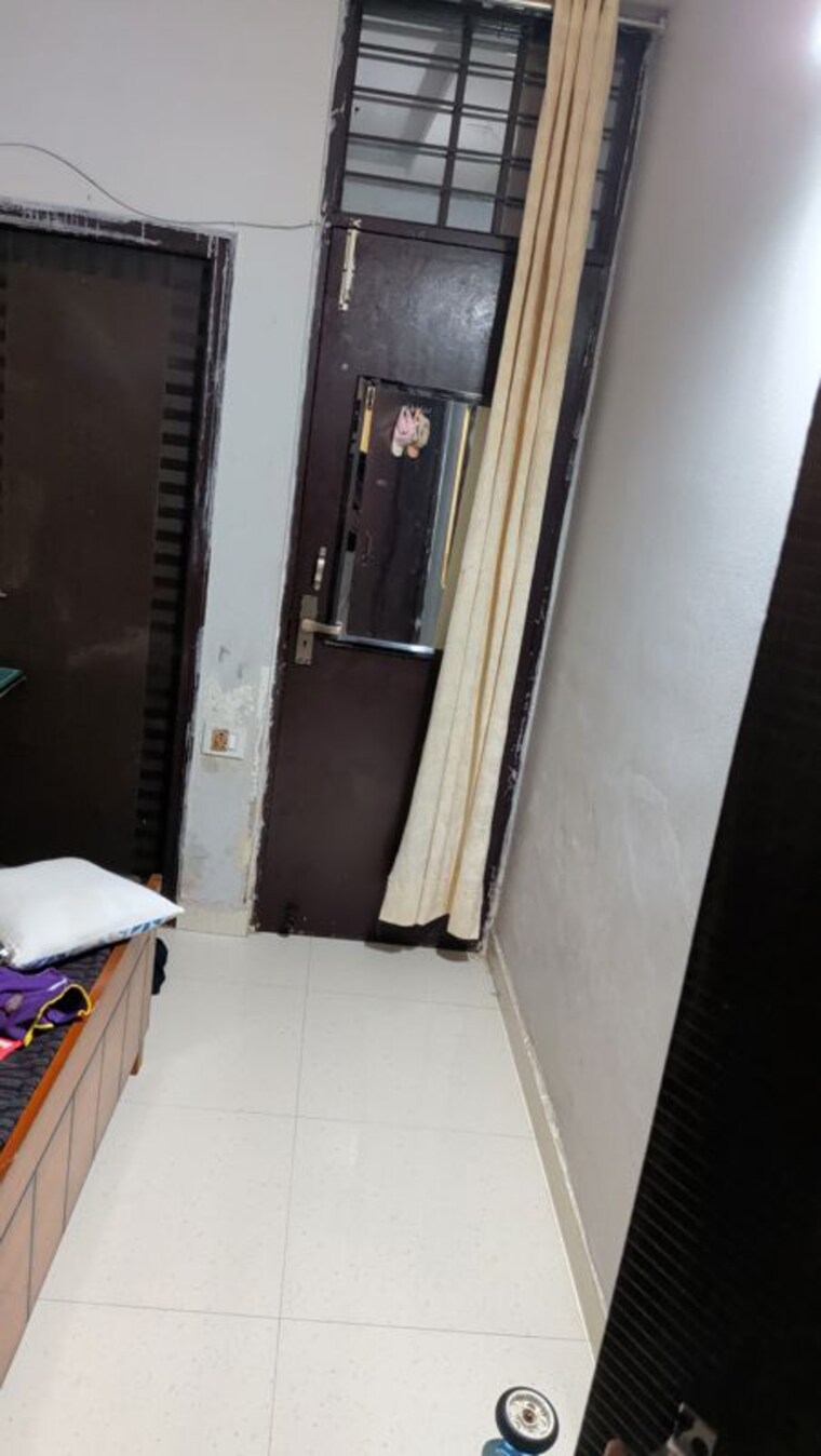 Room, krishna-vatika-ghaziabad 2 Bedroom 740 Sq.Ft. Builder Floor In Dundahera Ghaziabad 10788094
