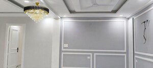 Furnished Amenities in 4 BHK Builder Floor at Ashoka Enclave – for Rent