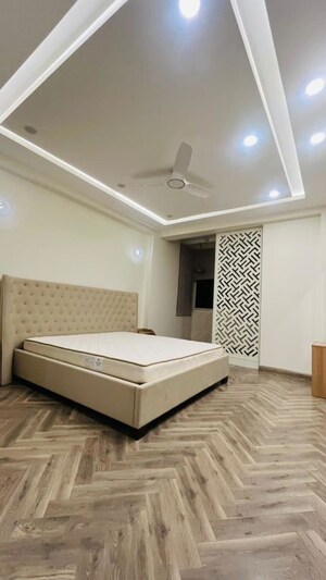 3 BHK Builder Floor For Rent in Nirvana Country