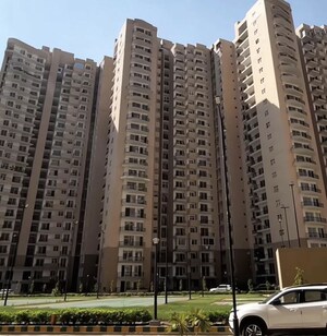 3 BHK Apartment For Rent in Sector 107