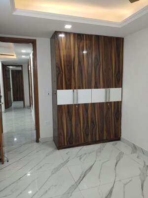Bedroom in 3 BHK Apartment at Panchsheel Vihar – for Rent