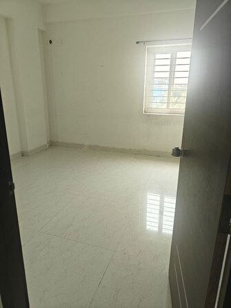 2 BHK Apartment For Rent in NSKs Nikhil Krishna Royale in Hafeezpet, Hyderabad
