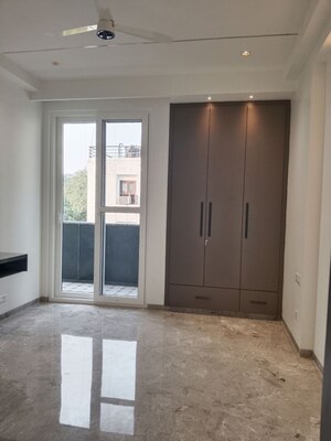 3.5 BHK Apartment For Rent in Defence Colony