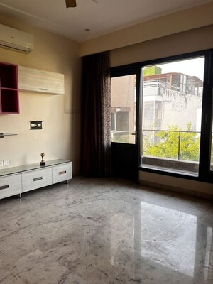 Room in 3 BHK Apartment at Elan Nirvana, Sector 50 – for Rent