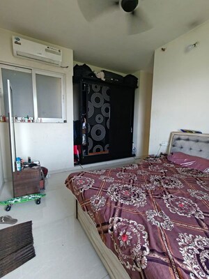 Bedroom in 2.5 BHK Apartment at Vijay Orovia, Ghodbunder Road – for Sale