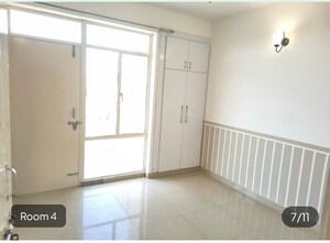 Room in 3 BHK Apartment at Pivotal Paradise, Sector 62 – for Sale