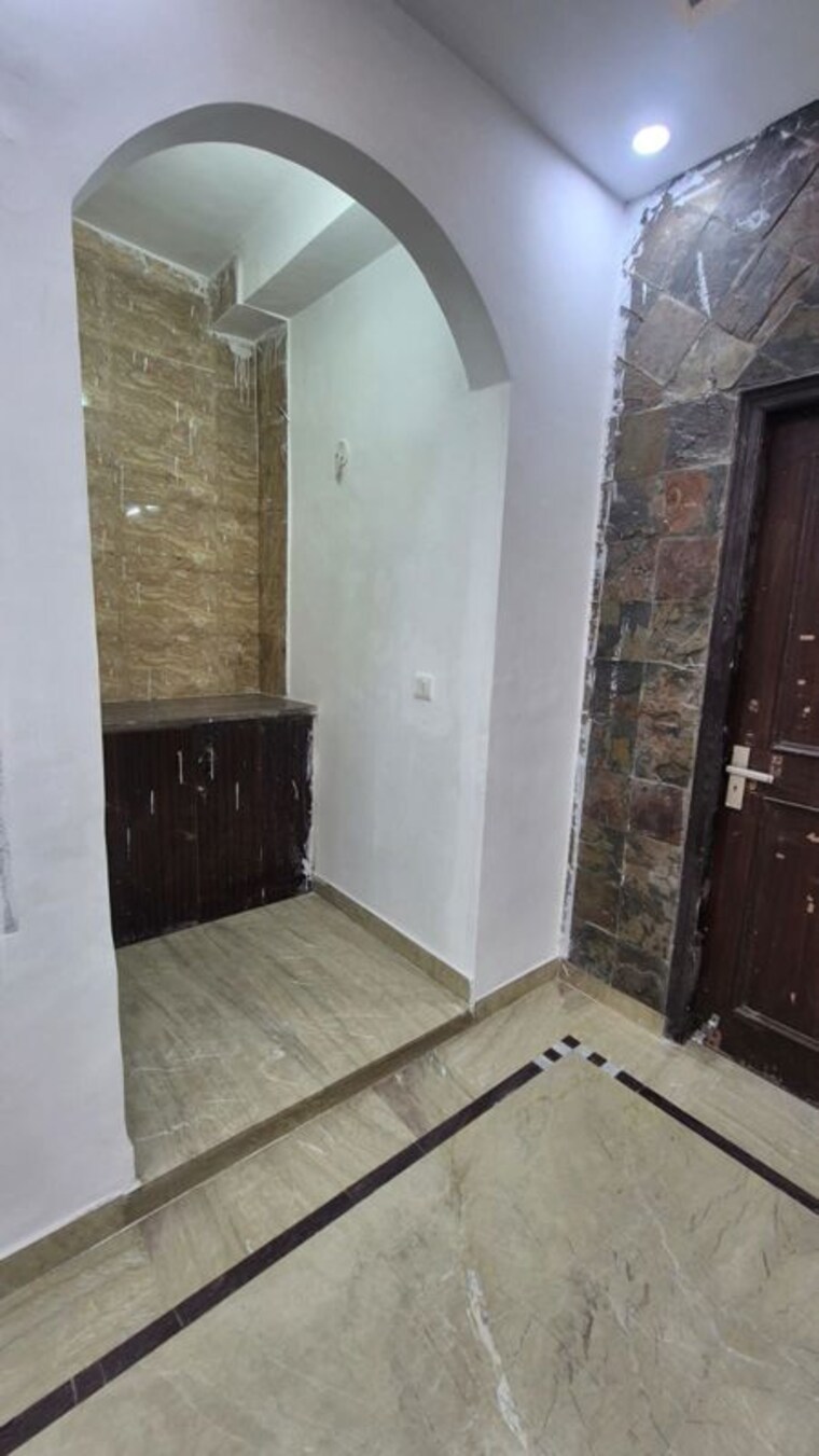 Other, green fields colony 3 Bedroom 280 Sq.Yd. Builder Floor In Green Fields Colony Faridabad 10790502