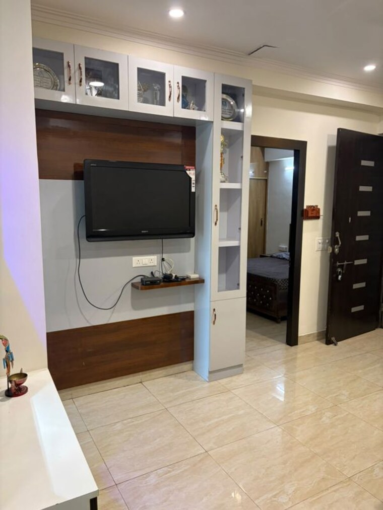  Parking, gaur-city-7th-avenue 3 Bedroom 1350 Sq.Ft. Apartment In Sector 4 Greater Noida Greater Noida 10790523