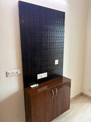 Furnished Amenities in 3 BHK Apartment at Gaur City 7th Avenue, Sector 4 Greater Noida – for Rent