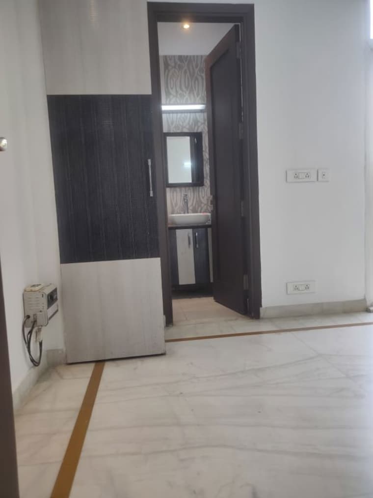 Room, saket 3 Bedroom 1250 Sq.Ft. Apartment In Saket Delhi 10790543