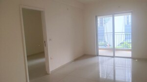 Room in 2 BHK Apartment at Godrej Hill Retreat, Mahalunge – for Rent