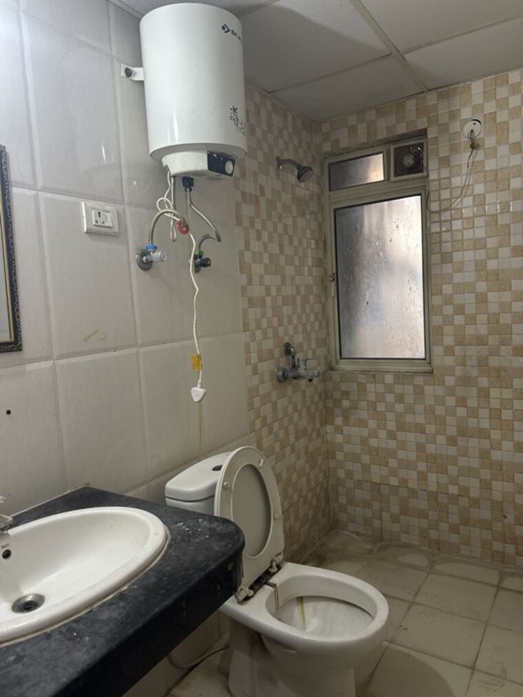 Bathroom, nimbus-the-golden-palm 2.5 Bedroom 61085 Sq.Ft. Apartment In Sector 168 Noida 10790573