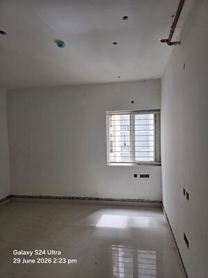 Room in 2 BHK Apartment at SMR Vinay Iconia Hyderabad, Kondapur – for Sale