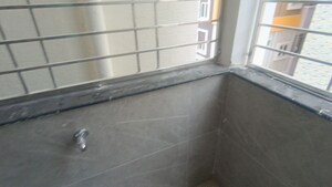 Room in 1 BHK Builder Floor at Kondapur – for Rent