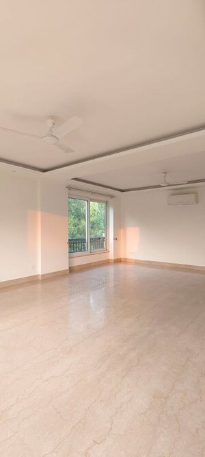 4 BHK Builder Floor For Sale in Defence Colony