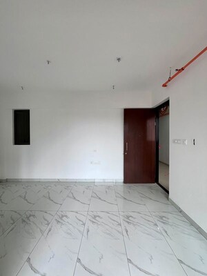 Room in 2 BHK Apartment at Raymond Ten X Habitat, Pokhran Road No Two – for Rent