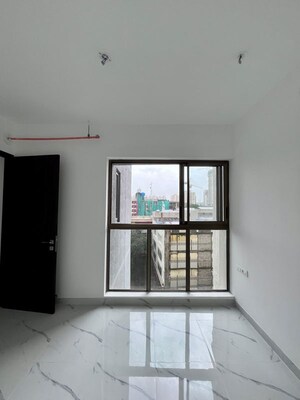 Room in 2 BHK Apartment at Raymond Ten X Habitat, Pokhran Road No Two – for Rent