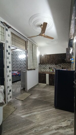 1 RK Builder Floor For Rent in Paryavaran Complex