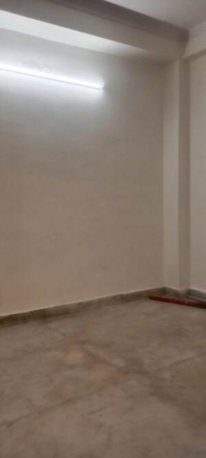 1 BHK Builder Floor For Rent in Neb Sarai