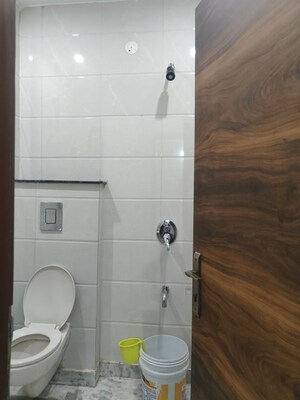 Bathroom in 1 BHK Independent House at Sarita Vihar – for Rent