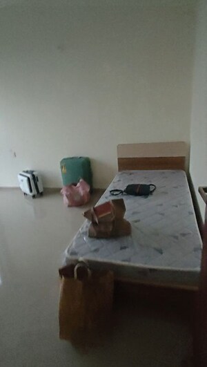 2.5 BHK Apartment For Rent in Presithum, Sector 25 Yamuna Expressway