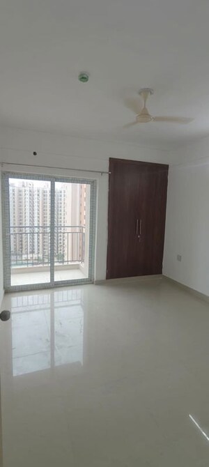 2 BHK Apartment For Sale in ATS Allure, Sector 22d Yamuna Expressway