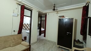 2 BHK Builder Floor For Rent in Mayur Vihar 1