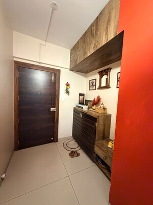 Furnished Amenities in 3 BHK Apartment at Dhanori – for Rent
