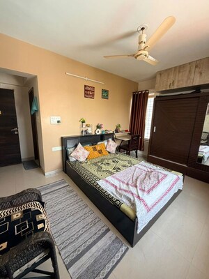 Bedroom in 3 BHK Apartment at Dhanori – for Rent