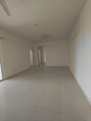 Room in 2 BHK Apartment at Godrej Aria, Sector 79 – for Rent