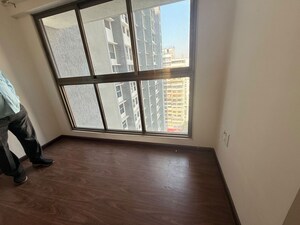 Room in 2 BHK Apartment at Raj Infinia, Malad West – for Sale
