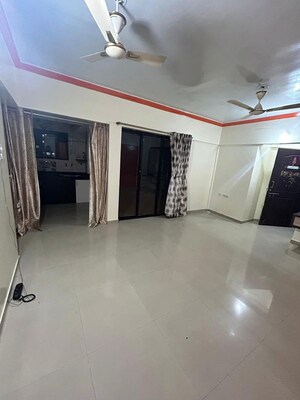 Room in 2 BHK Apartment at Saarrthi Shilp, Kothrud – for Rent