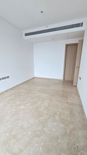 Room in 3 BHK Apartment at Rustomjee Crown, Prabhadevi – for Rent