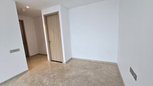 Room in 3 BHK Apartment at Rustomjee Crown, Prabhadevi – for Rent