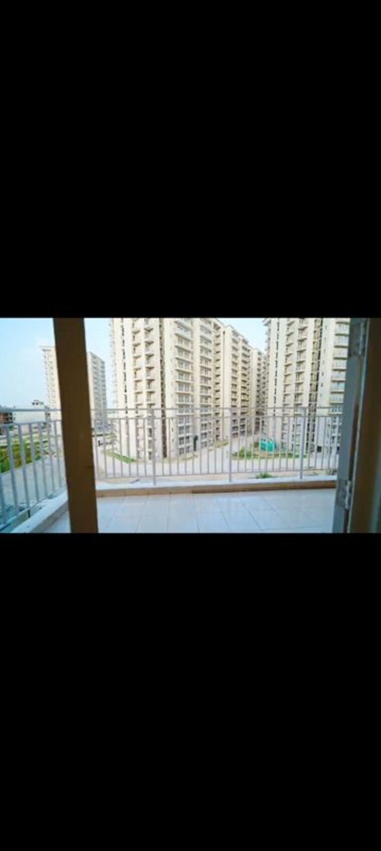 Room, suncity-avenue-102 2 Bedroom 632 Sq.Ft. Apartment In Sector 102 Gurgaon 10790838