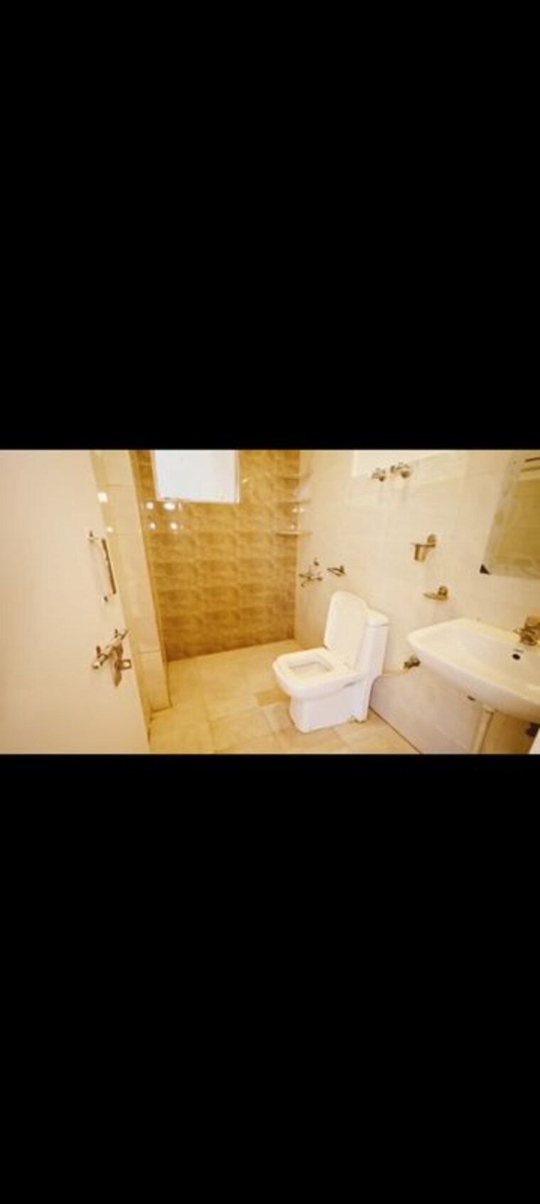 Bathroom, suncity-avenue-102 2 Bedroom 632 Sq.Ft. Apartment In Sector 102 Gurgaon 10790838