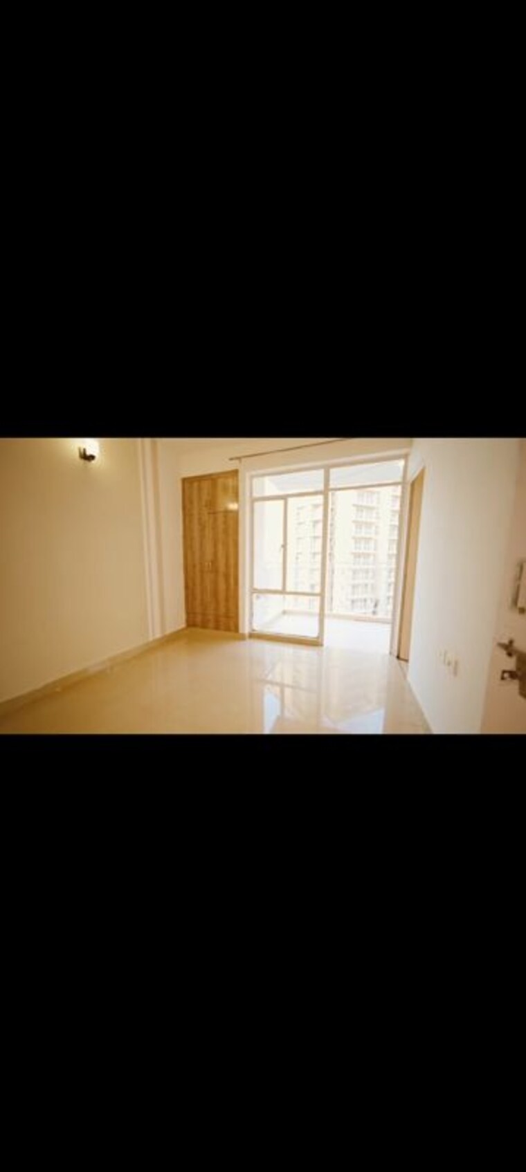 Room, suncity-avenue-102 2 Bedroom 632 Sq.Ft. Apartment In Sector 102 Gurgaon 10790838